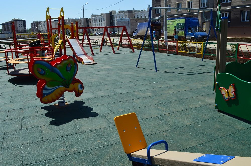 Открытие детской площадки в ЖК Метроград